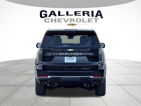 New 2026 Chevrolet Suburban Premier image 6