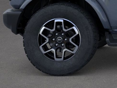New 2025 Ford Bronco Outer Banks AWD/4WD image 21