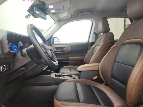 Used 2025 Ford Bronco Sport Outer Banks AWD/4WD image 15