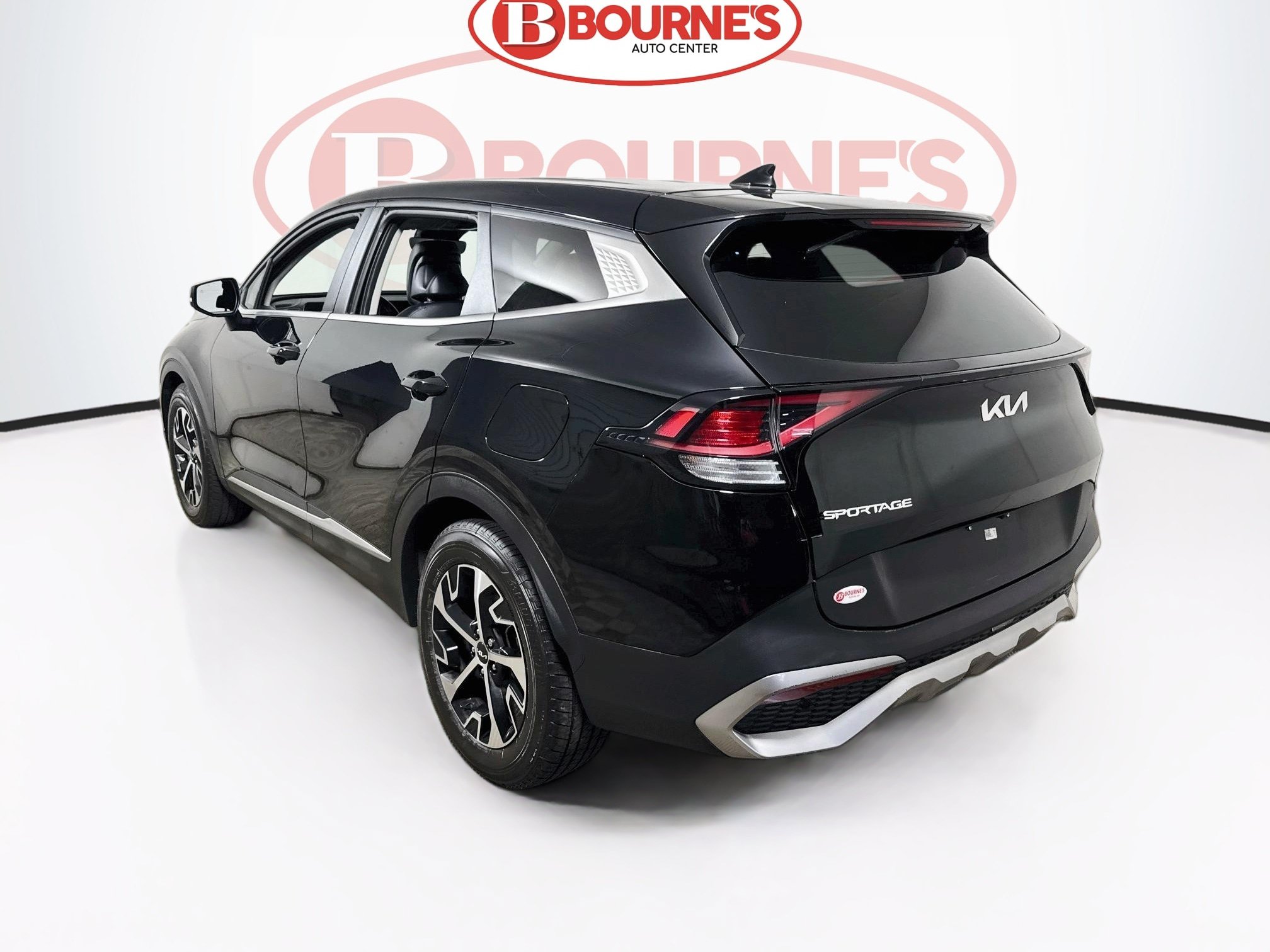 Used 2023 Kia Sportage EX FWD image 8