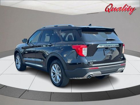 Used 2024 Ford Explorer Limited w/ Equipment Group 301A AWD/4WD image 5