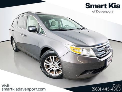 Used 2013 Honda Odyssey EX image 1