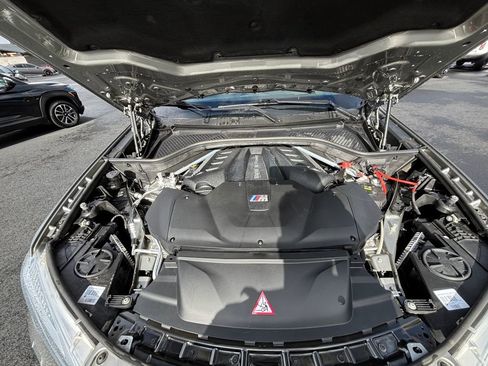 Used 2018 BMW X6 M AWD/4WD image 30