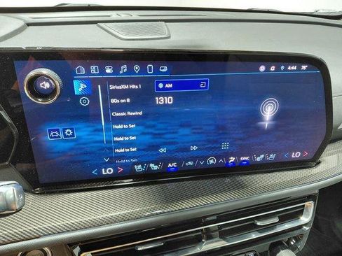 Used 2025 Chevrolet Traverse High Country w/ LPO, Floor Liner Package AWD/4WD image 63
