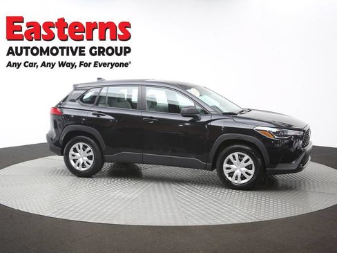 Used 2024 Toyota Corolla Cross L AWD/4WD image 45