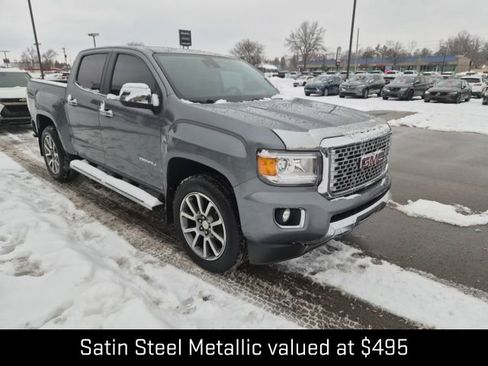 Used 2019 GMC Canyon Denali image 4