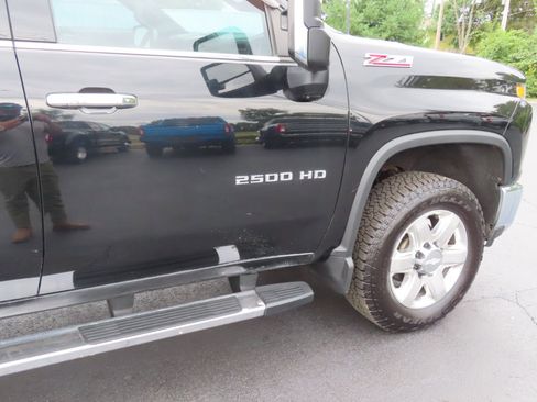 Used 2020 Chevrolet Silverado 2500 LTZ image 25