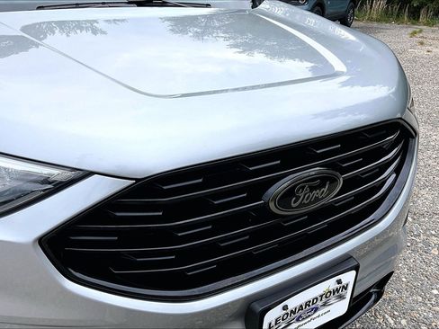 Certified 2022 Ford Edge SE w/ Black Appearance Package AWD/4WD image 28