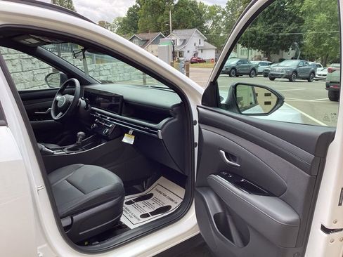 New 2025 Hyundai Santa Cruz XRT image 16