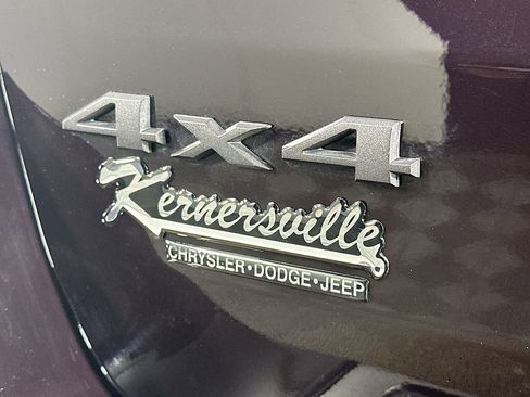 Used 2021 Jeep Grand Cherokee Limited w/ Quick Order Package 28K 80th AWD/4WD image 21