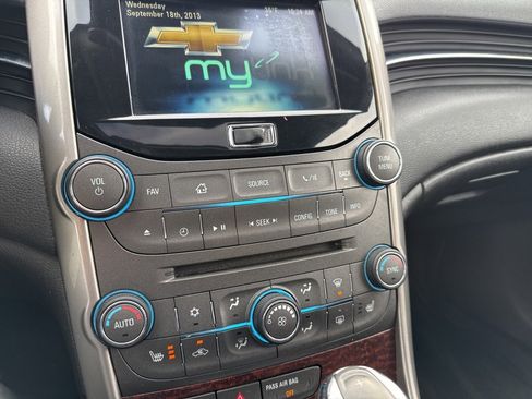 Used 2013 Chevrolet Malibu LT image 19