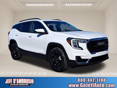 Used 2024 GMC Terrain SLE w/ Driver Convenience Package