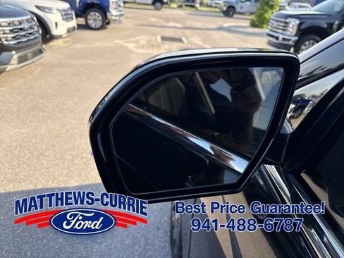 Certified 2022 Ford Expedition Max Limited RWD image 8