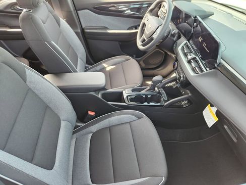 New 2026 Chevrolet TrailBlazer LT FWD image 10