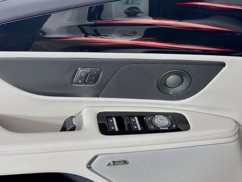 New 2026 Lincoln Nautilus Premier w/ Equipment Group 102A image 18