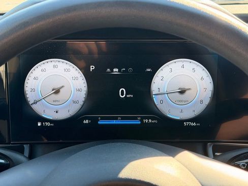 Used 2024 Hyundai Elantra SEL FWD image 13