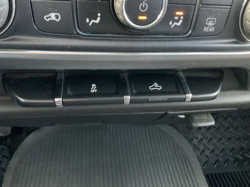 Used 2014 Chevrolet Silverado 1500 LT w/ All Star Edition image 39