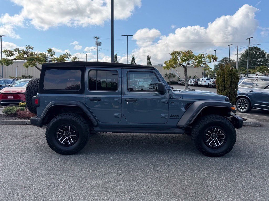 Used 2024 Jeep Wrangler Unlimited Sport AWD/4WD image 6