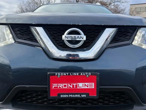Used 2015 Nissan Rogue SV w/ SV Premium Package image 34
