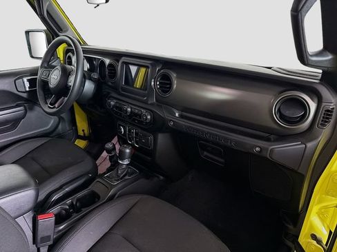 Used 2023 Jeep Wrangler Unlimited AWD/4WD image 26
