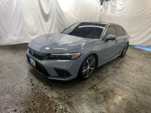 Used 2024 Honda Civic Touring image 13