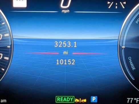 Used 2024 Mercedes-Benz C 63 AMG S image 9