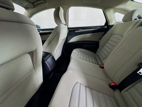 Used 2018 Ford Fusion S FWD image 24