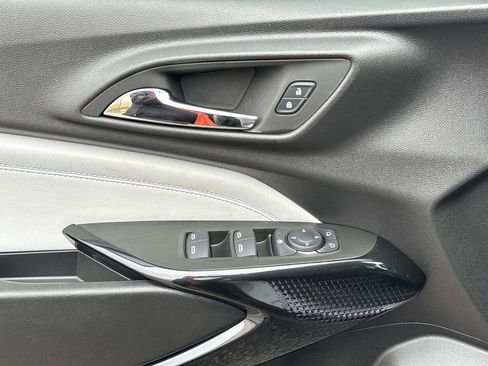 New 2026 Chevrolet Trax LT w/ Driver Confidence Package image 19