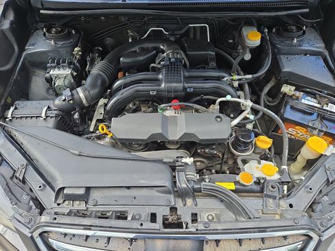 Used 2013 Subaru Crosstrek 2.0i Limited w/ Popular Pkg 2 image 26