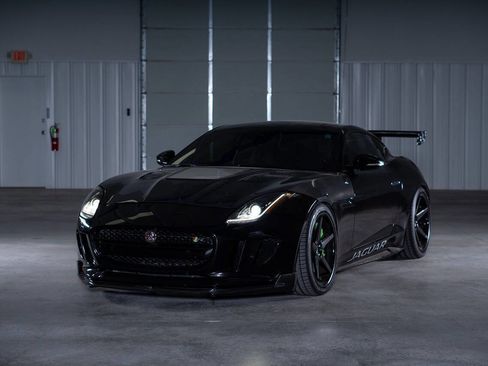 Used 2015 Jaguar F-TYPE R image 1