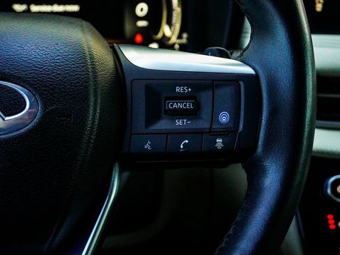 Used 2023 INFINITI QX60 Luxe w/ Cargo Package image 29