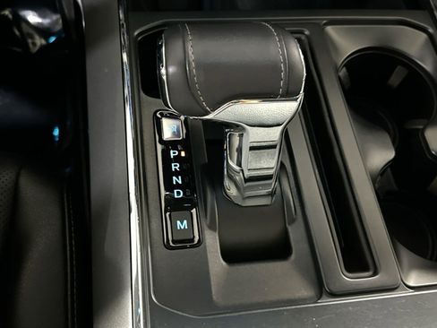 Used 2022 Ford F150 Lariat image 30