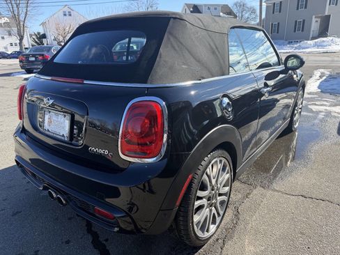 Used 2016 MINI Cooper S image 8