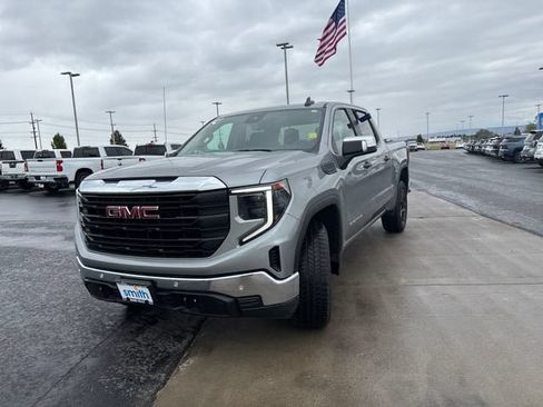 Certified 2024 GMC Sierra 1500 Pro w/ Pro Value Package AWD/4WD image 7