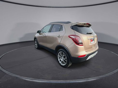 Used 2019 Buick Encore Sport Touring image 6