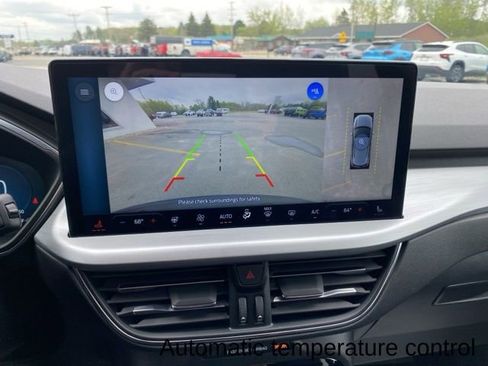 Used 2023 Ford Escape Platinum image 19