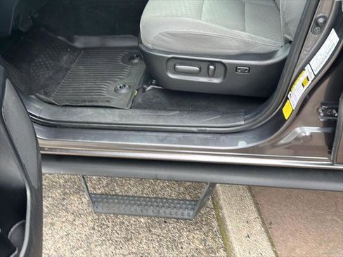 Certified 2021 Toyota Tacoma SR5 image 20