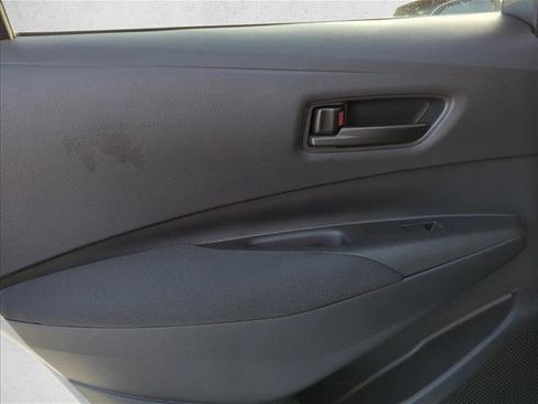 Certified 2025 Toyota Corolla LE image 19