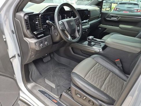 Used 2024 Chevrolet Silverado 1500 ZR2 w/ Technology Package AWD/4WD image 25