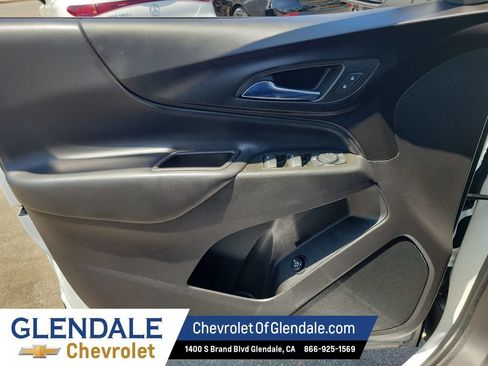 Certified 2024 Chevrolet Equinox LT FWD image 36