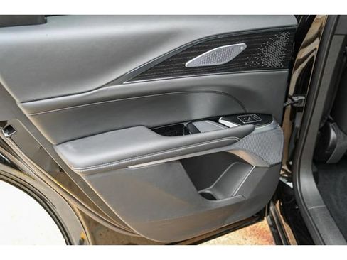 New 2026 Cadillac Lyriq V image 11