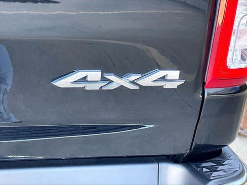 Used 2021 RAM 1500 Big Horn image 8