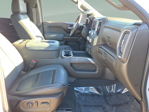 Used 2022 GMC Sierra 1500 Denali w/ Denali Premium Package image 22