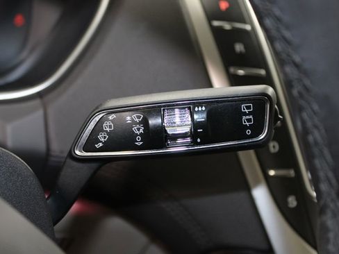 Used 2019 Lincoln Nautilus Reserve FWD image 41