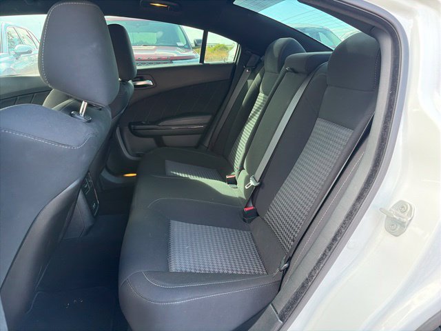 Used 2022 Dodge Charger R/T w/ Blacktop Package RWD image 3