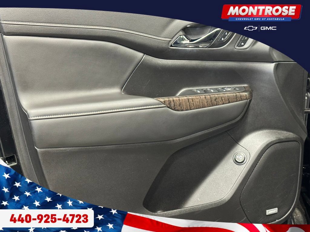 Used 2023 GMC Acadia Denali w/ Black Diamond Edition AWD/4WD image 11