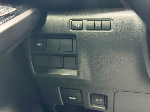 Used 2021 Lexus IS 300 w/ Accessory Package RWD image 33