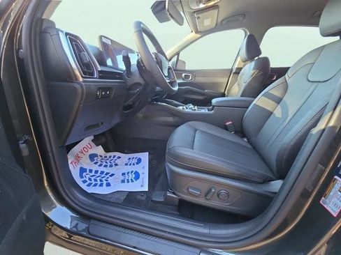 New 2026 Kia Sorento EX FWD image 18