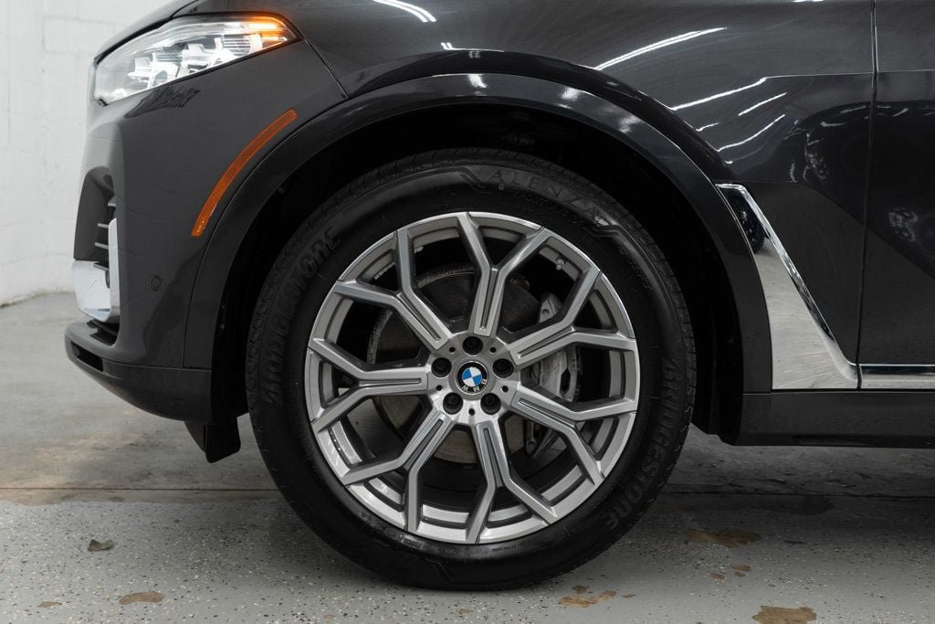 Used 2020 BMW X7 xDrive40i w/ Premium Package AWD/4WD image 40