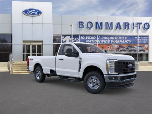 New 2026 Ford F250 XL w/ XL Chrome Package image 7